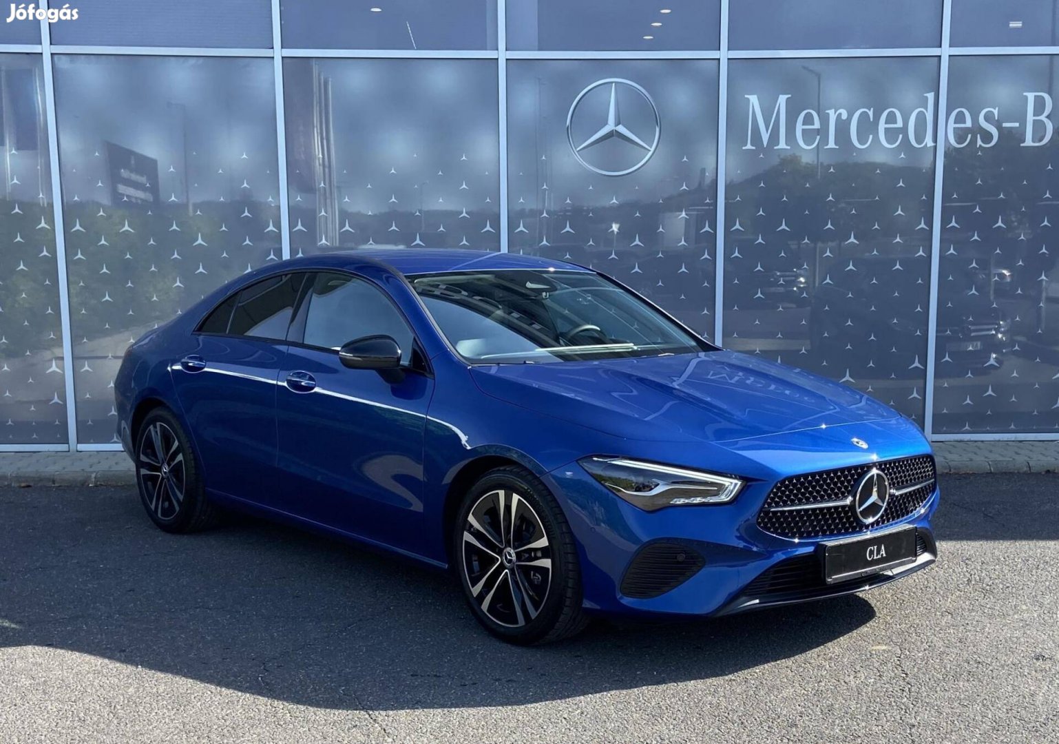 Mercedes-Benz CLA 180 d Progressive 8G-DCT / ÁF...
