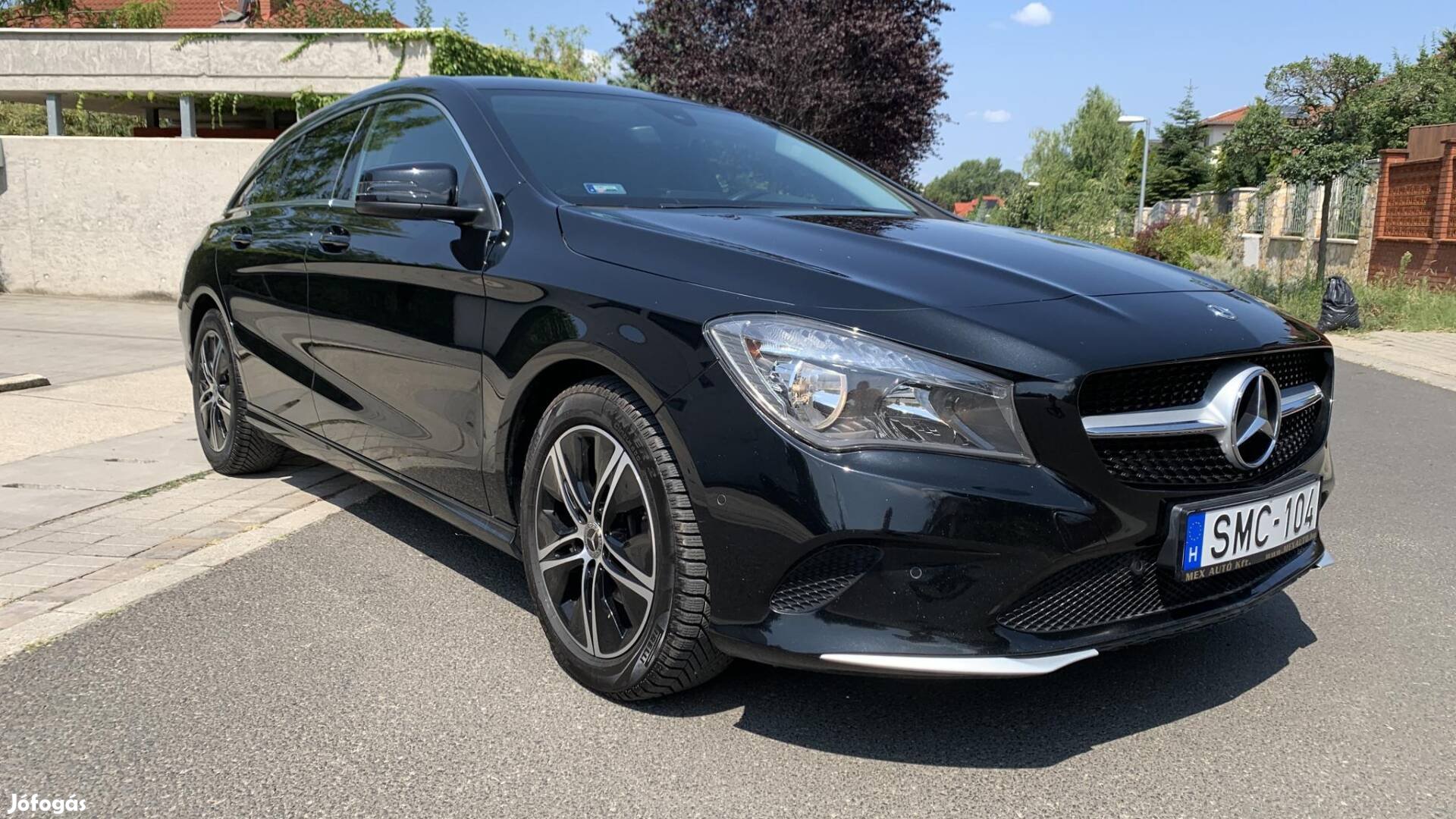 Mercedes-Benz CLA 200 CDI d 7G-DCT Shooting Bra...