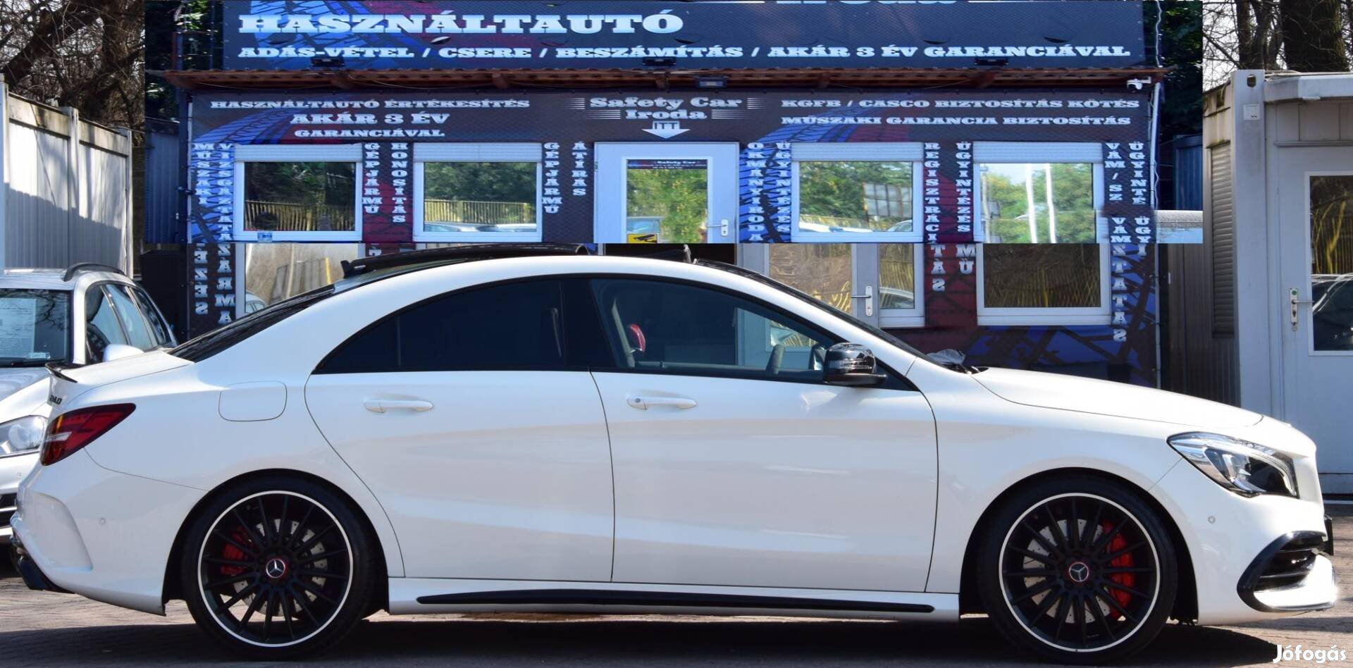 Mercedes-Benz CLA 45 AMG Performance! 4Matic CO...