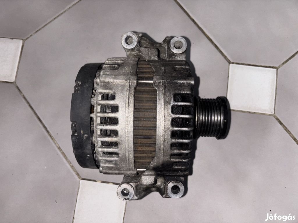 Mercedes-Benz CLS 3.0 CDI generátor A0131547002