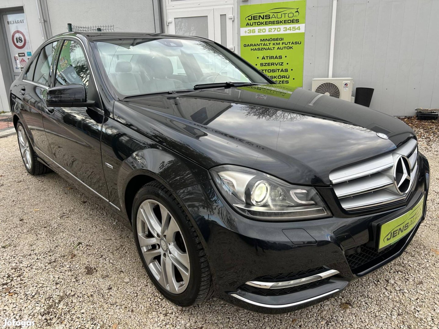 Mercedes-Benz C 180 Blueefficiency Avantgarde S...