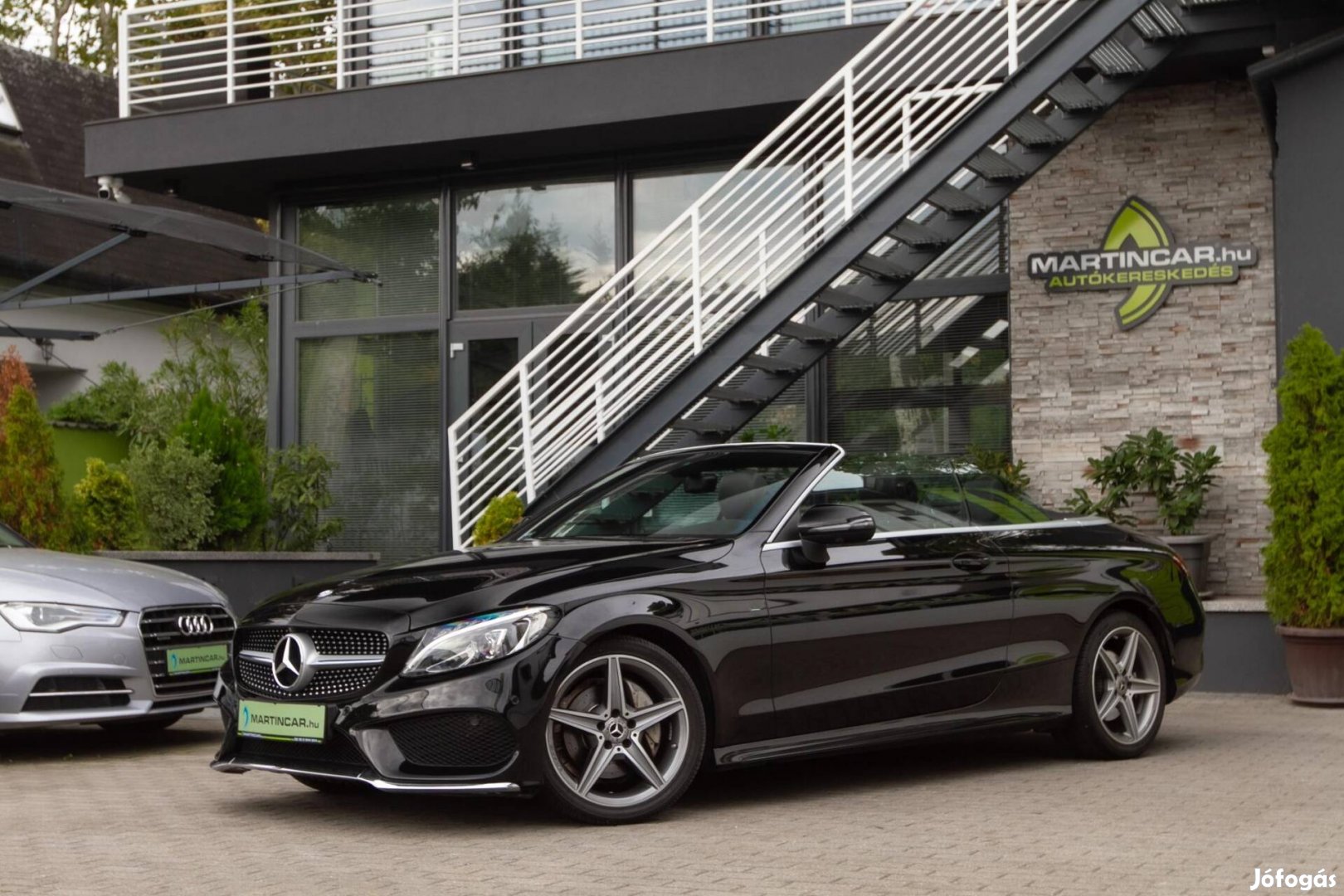 Mercedes-Benz C 200 9G-Tronic PLUS Jet Black +A...