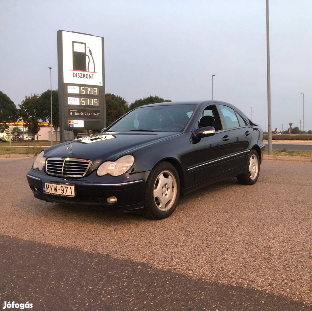 Mercedes-Benz C 220 CDI Avantgarde Autó-Motor B...