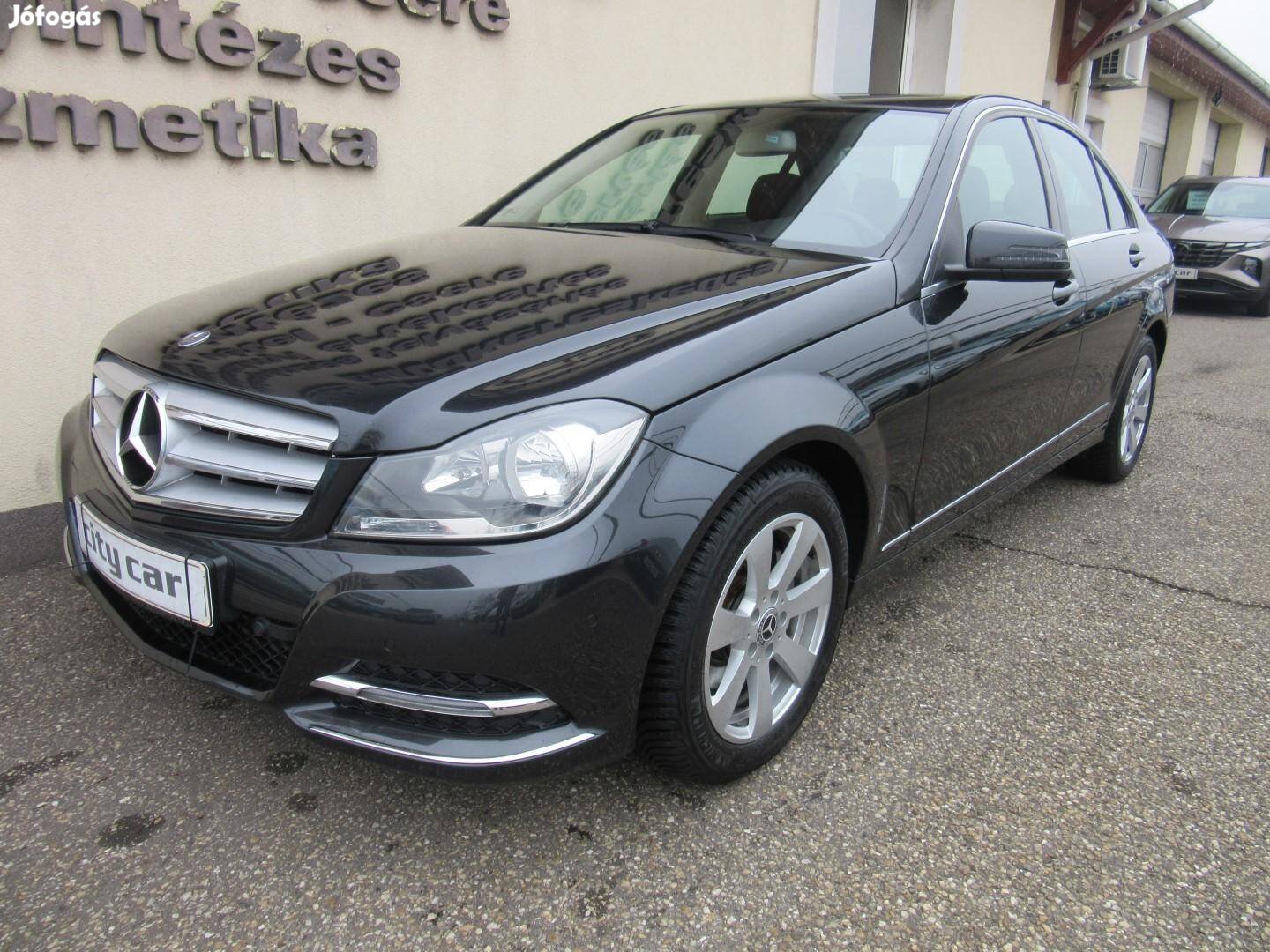 Mercedes-Benz C 220 CDI Blueefficiency Avantgar...