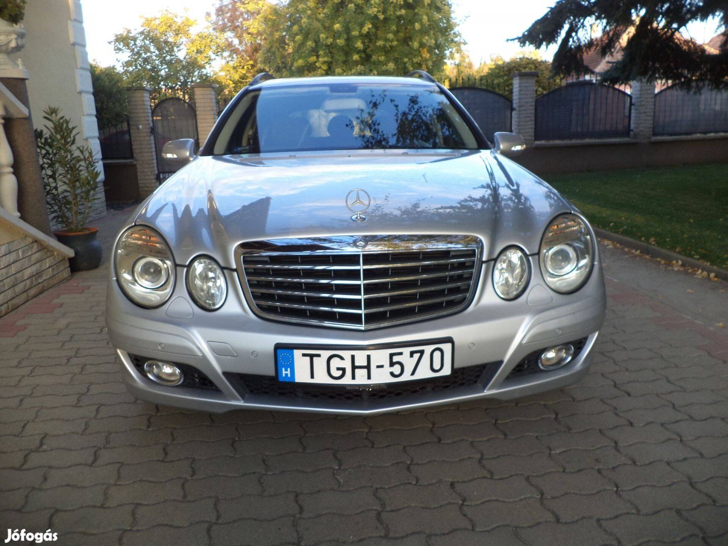 Mercedes-Benz E200 Kompressor