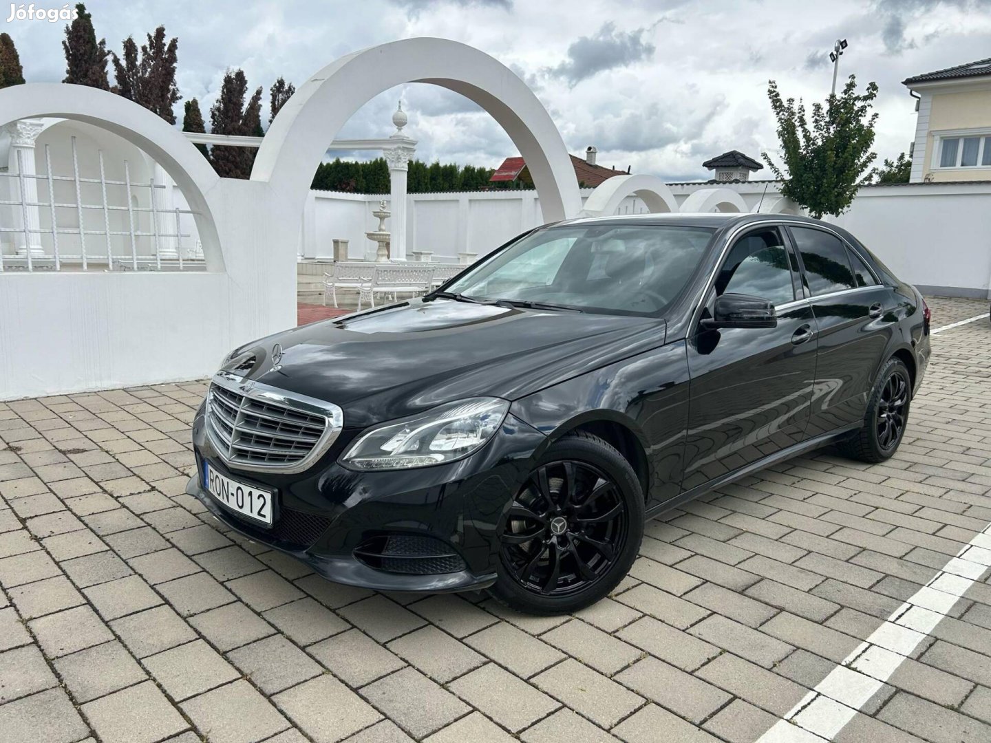 Mercedes-Benz E 200 Bluetec Avantgarde (Automata)