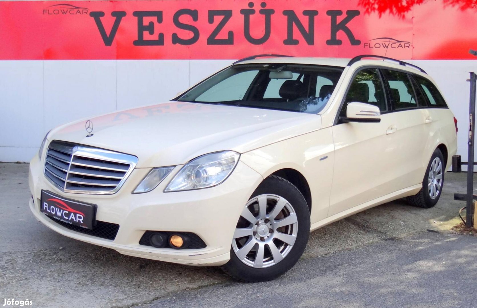 Mercedes-Benz E 200 CDI T Blueefficiency Elegan...