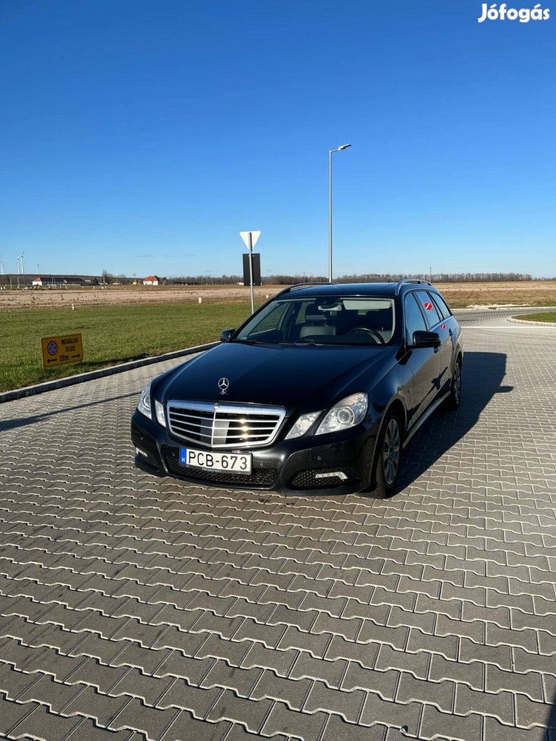 Mercedes-Benz E 200 CDI W212