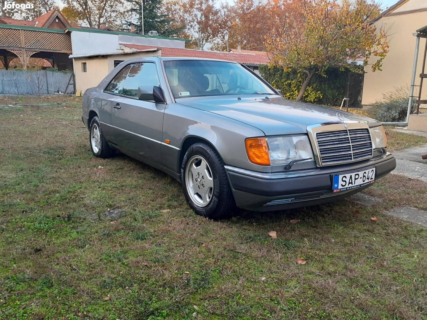 Mercedes-Benz E 200 Coupé karc és Rozsdamentes...