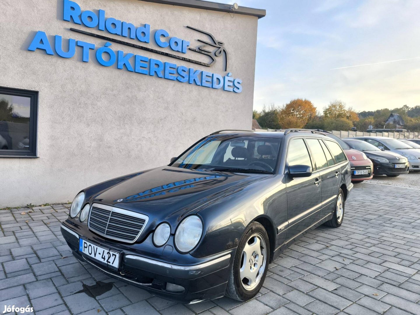 Mercedes-Benz E 200 T Kompressor Classic (Autom...