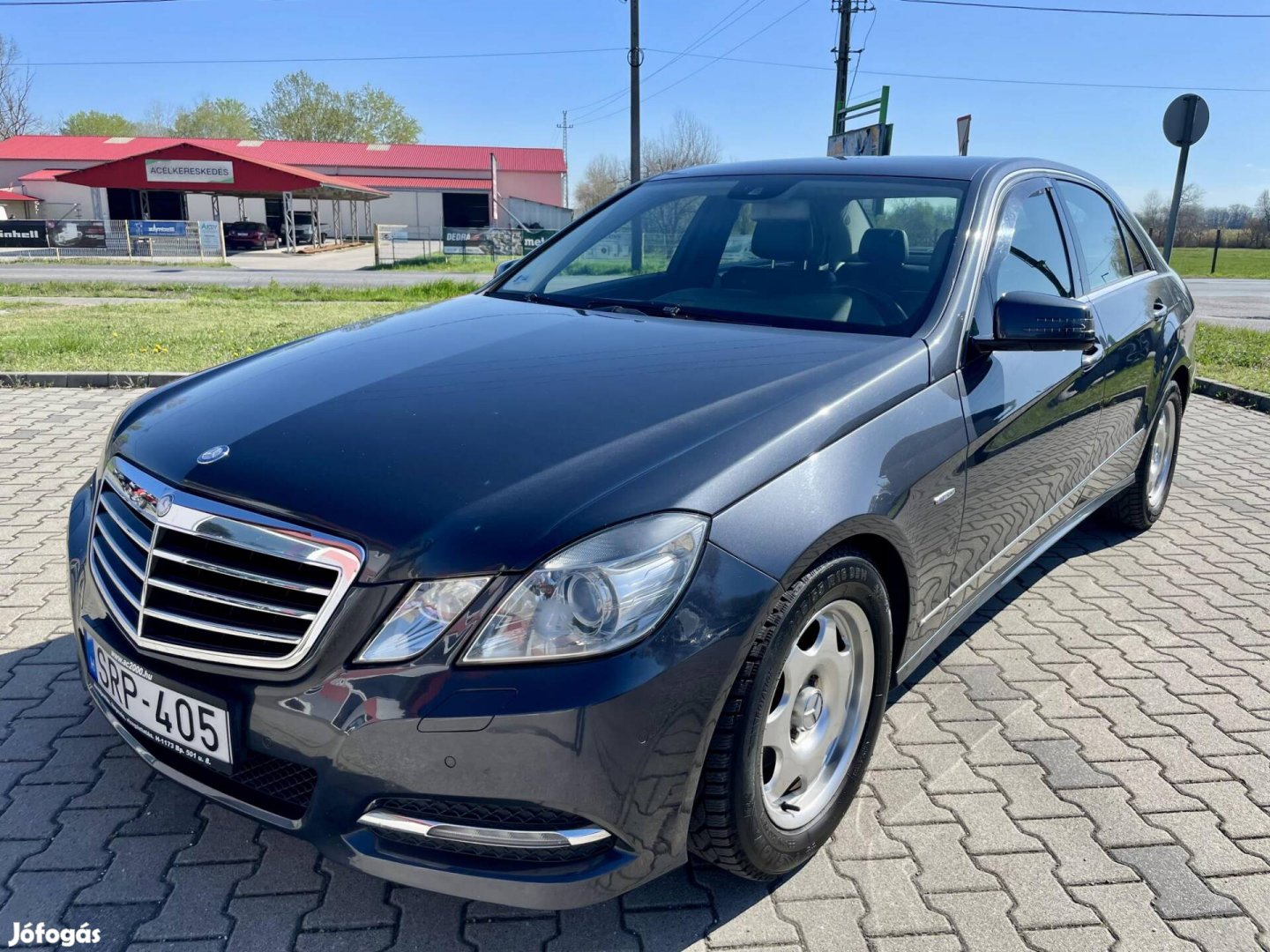 Mercedes-Benz E 220 CDI Blueefficiency Avantgar...