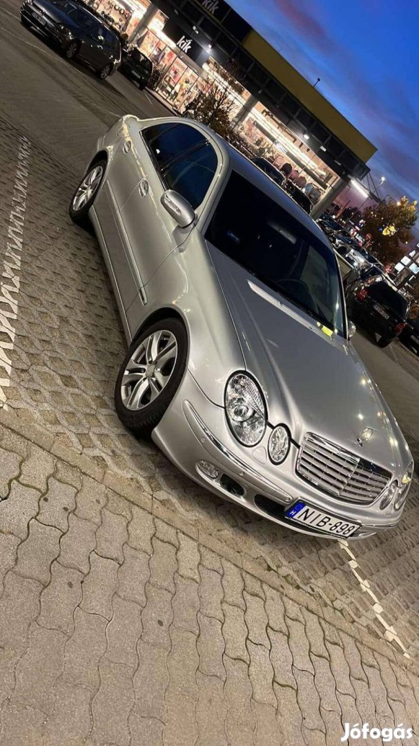 Mercedes-Benz E 220 CDI Classic (Automata)