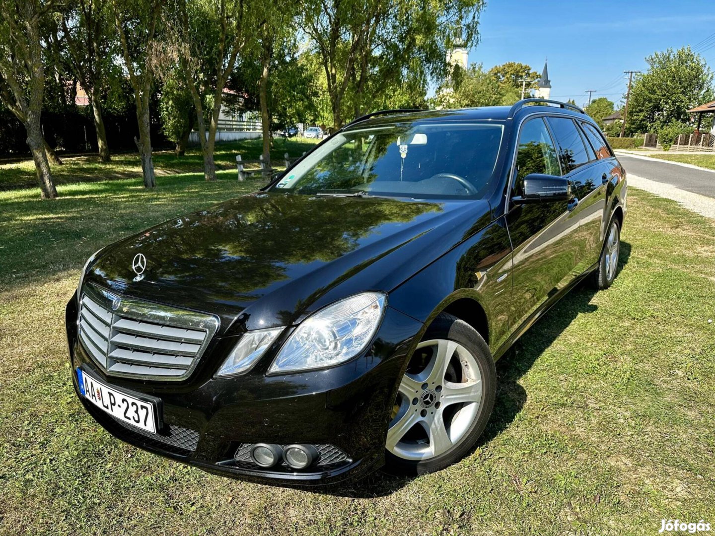 Mercedes-Benz E 220 CDI T Blueefficiency Avantg...