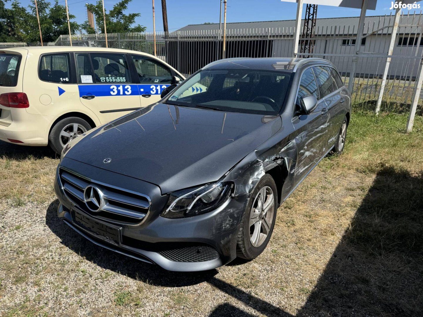 Mercedes-Benz E 220 d 4Matic 9G-Tronic