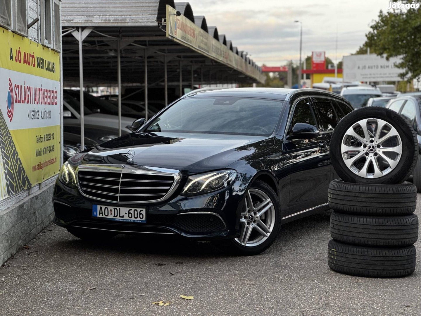 Mercedes-Benz E 220 d 4Matic 9G-Tronic ITT és M...