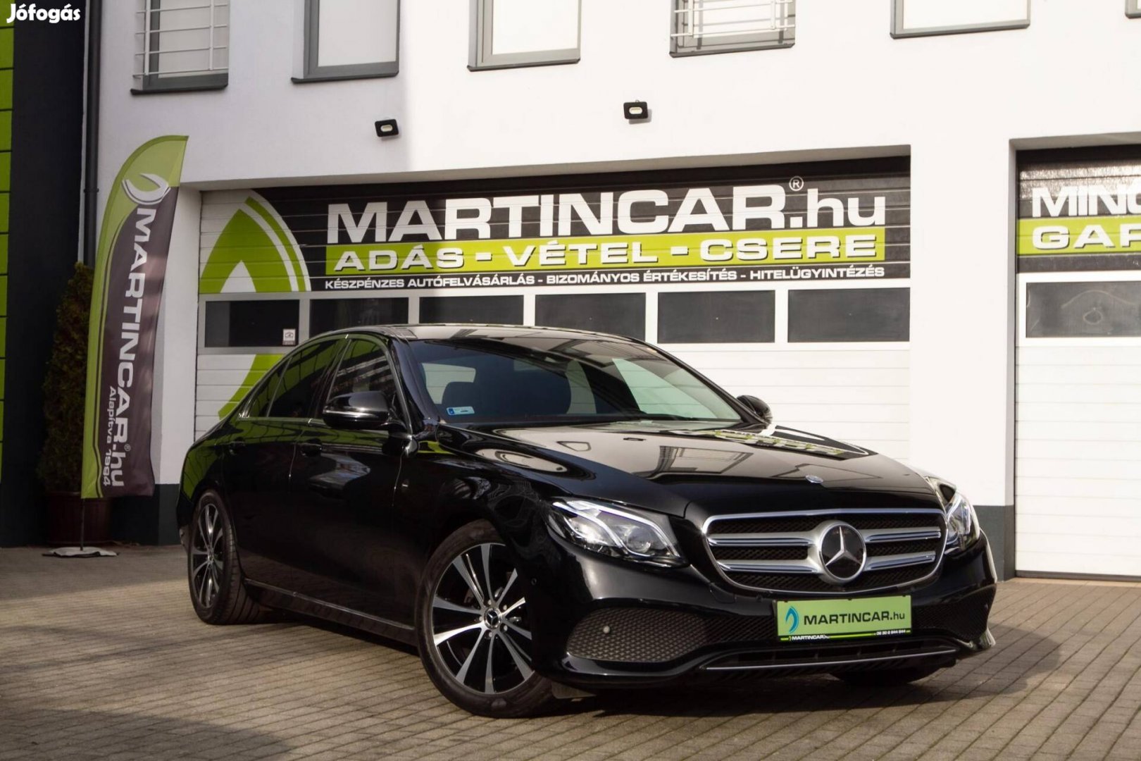 Mercedes-Benz E 220 d 9G-Tronic Black Metallic...