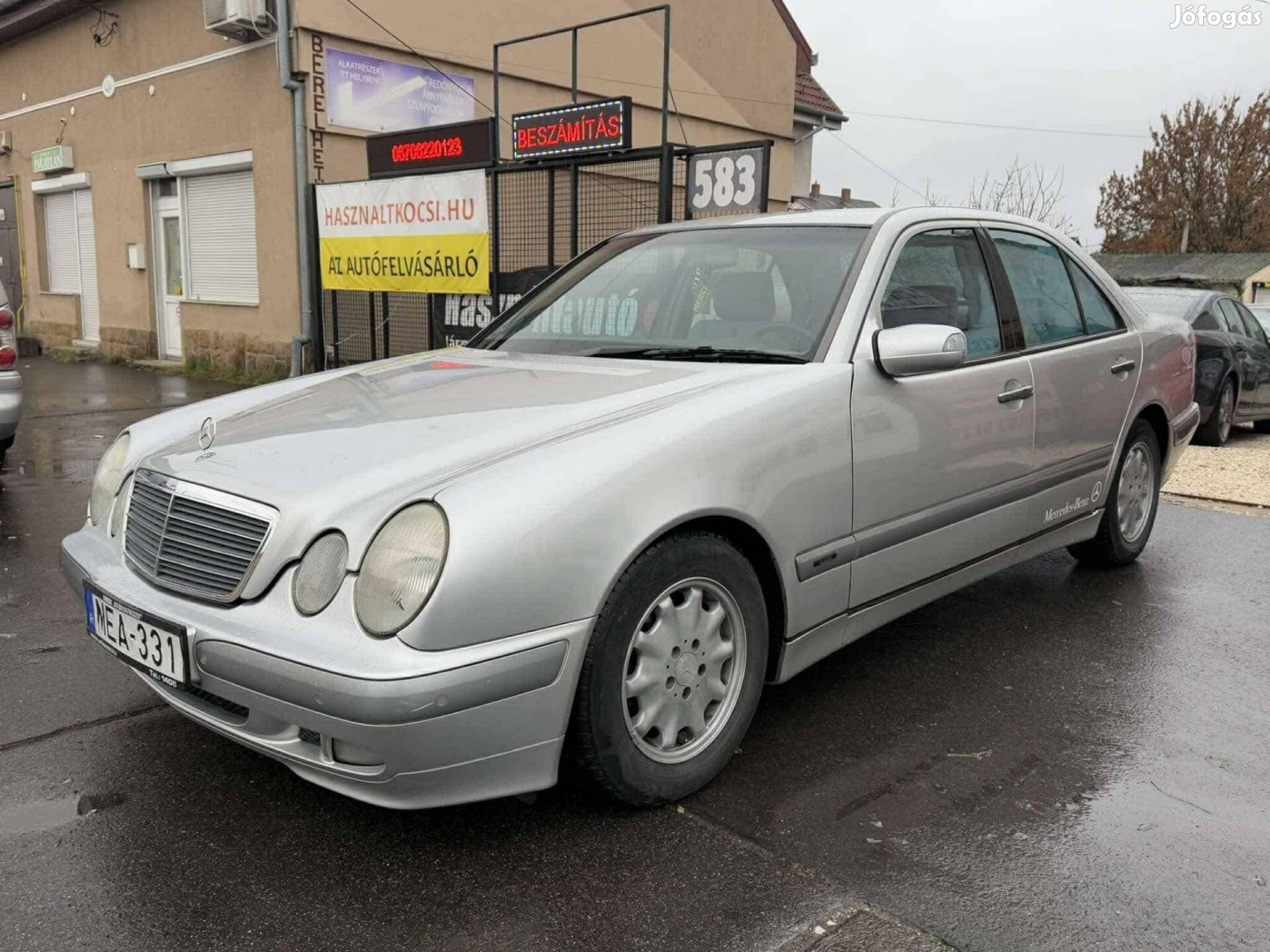 Mercedes-Benz E 240 Classic (Automata)