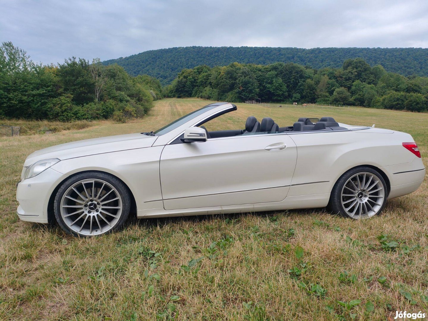 Mercedes-Benz E 250 CDI Blueefficiency Avantgarde 19es Felni! Fekete b