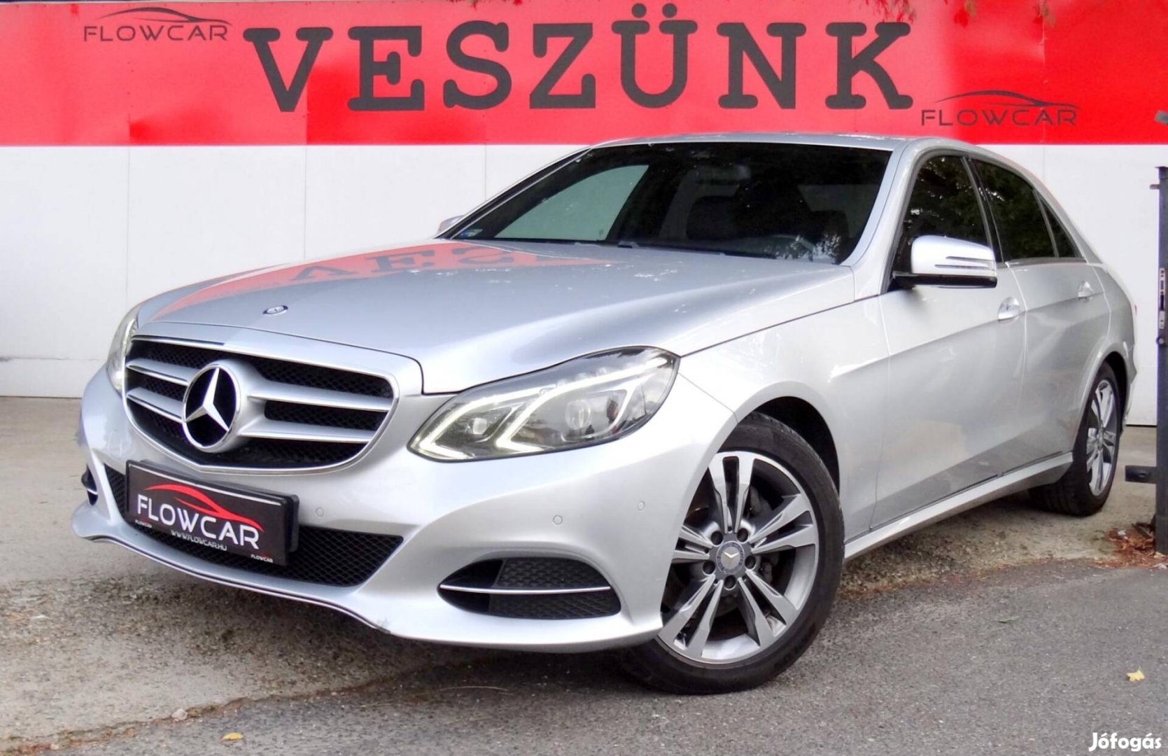 Mercedes-Benz E 300 Bluetec Hybrid Avantgarde (...