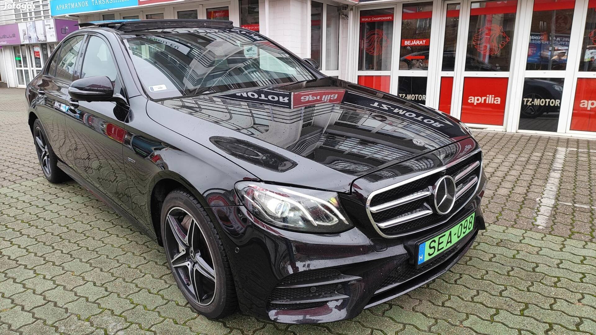 Mercedes-Benz E 300 de 9G-Tronic EQ Power AMG L