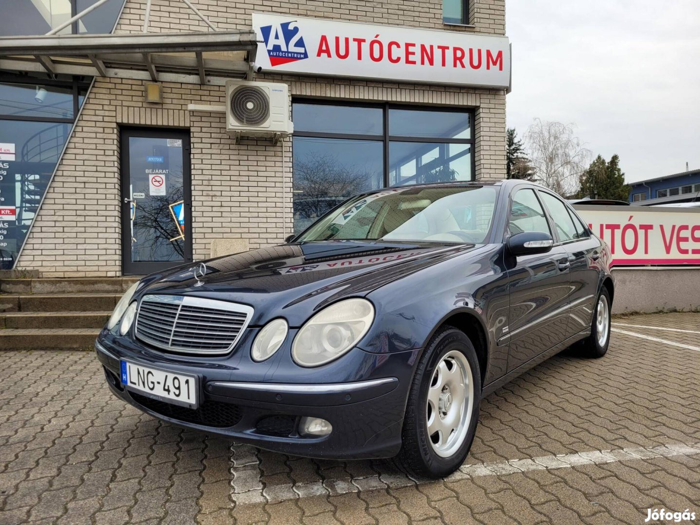 Mercedes-Benz E 320 CDI 4Matic Classic (Automat...