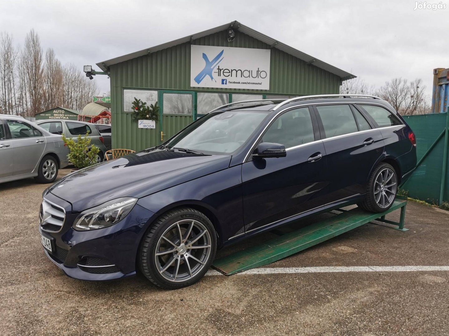 Mercedes-Benz E 350 Bluetec 4Matic T Avantgarde