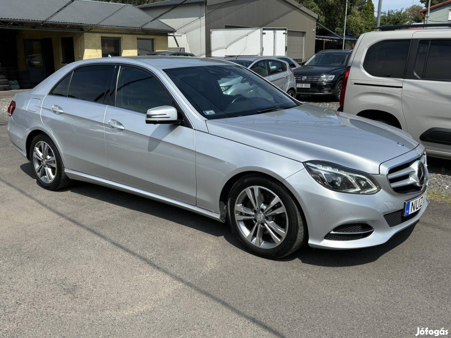 Mercedes-Benz E 350 Bluetec Avantgarde (Automata)