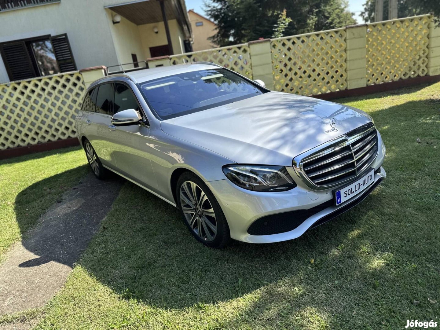 Mercedes-Benz E 350 d T 9G-Tronic Multibeam LED