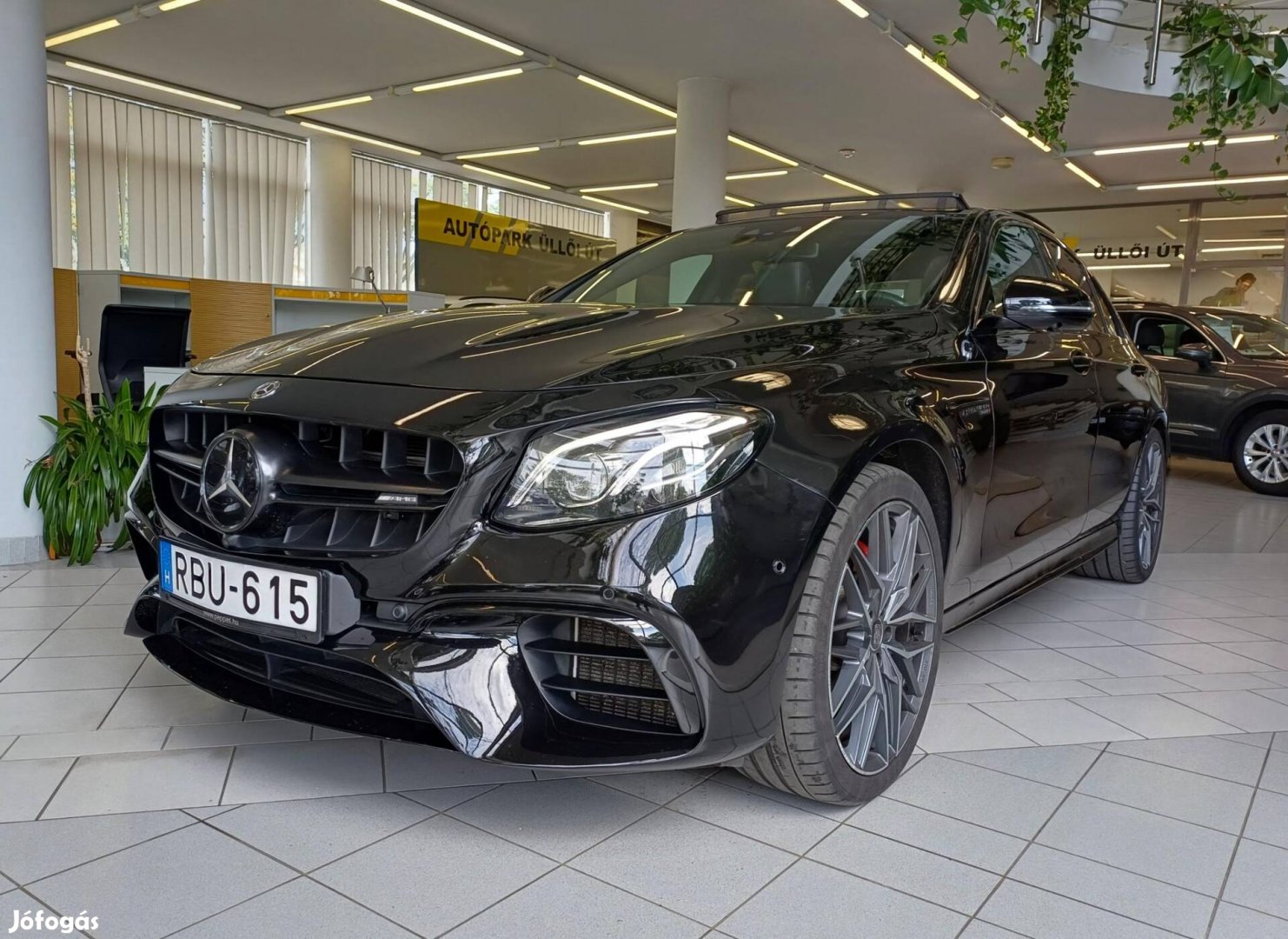 Mercedes-Benz E 63 AMG S - Magyar - Vezetett SZ...