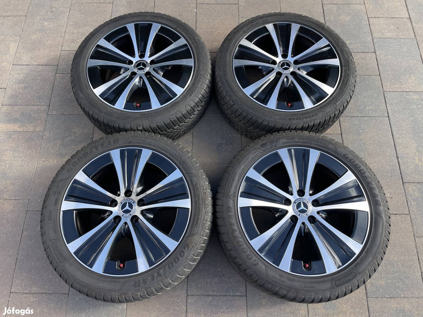 Mercedes-Benz E-Klasse W213 W212 18" téli gyári alufelni szett Eladó!