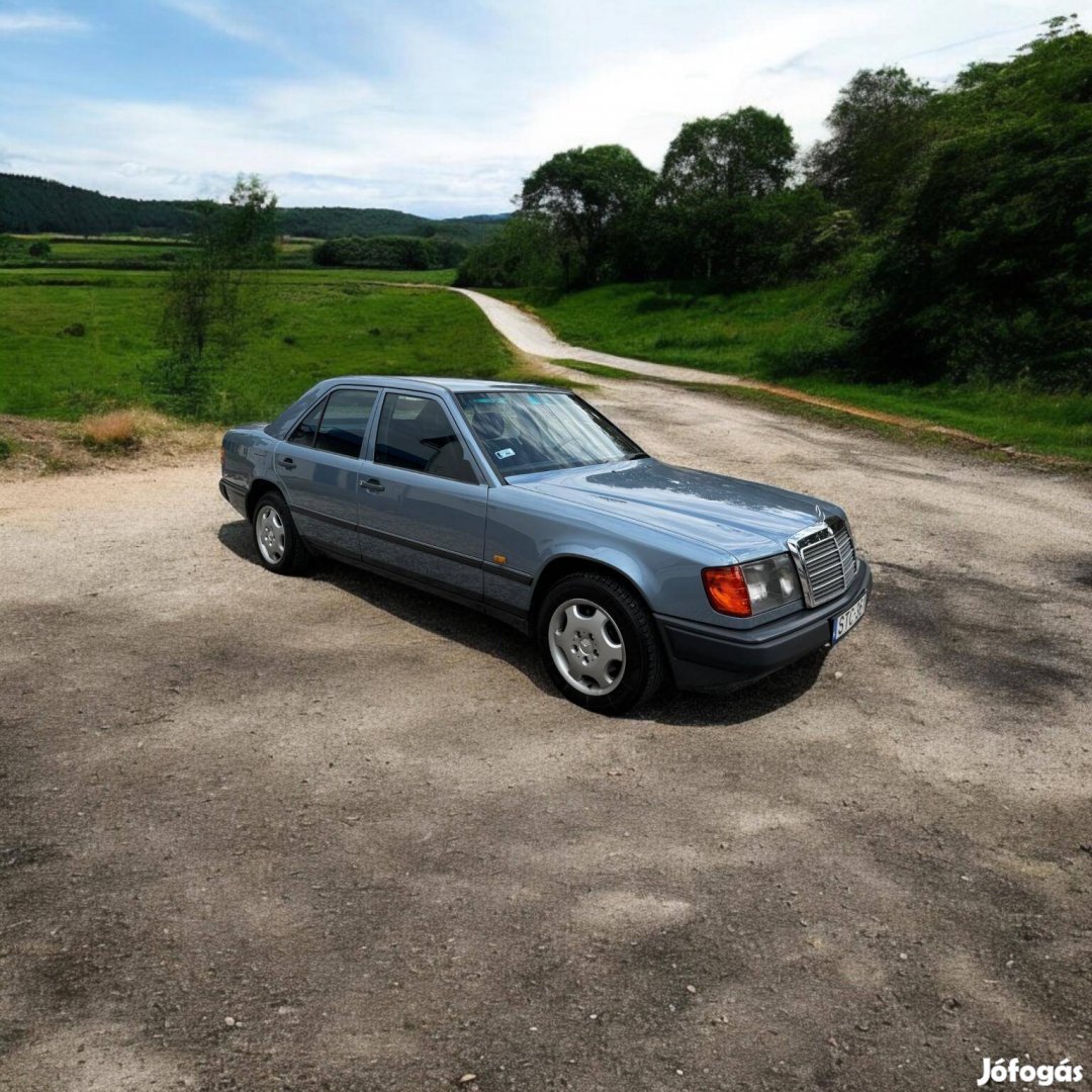 Mercedes-Benz E-Osztály 200 109e. km