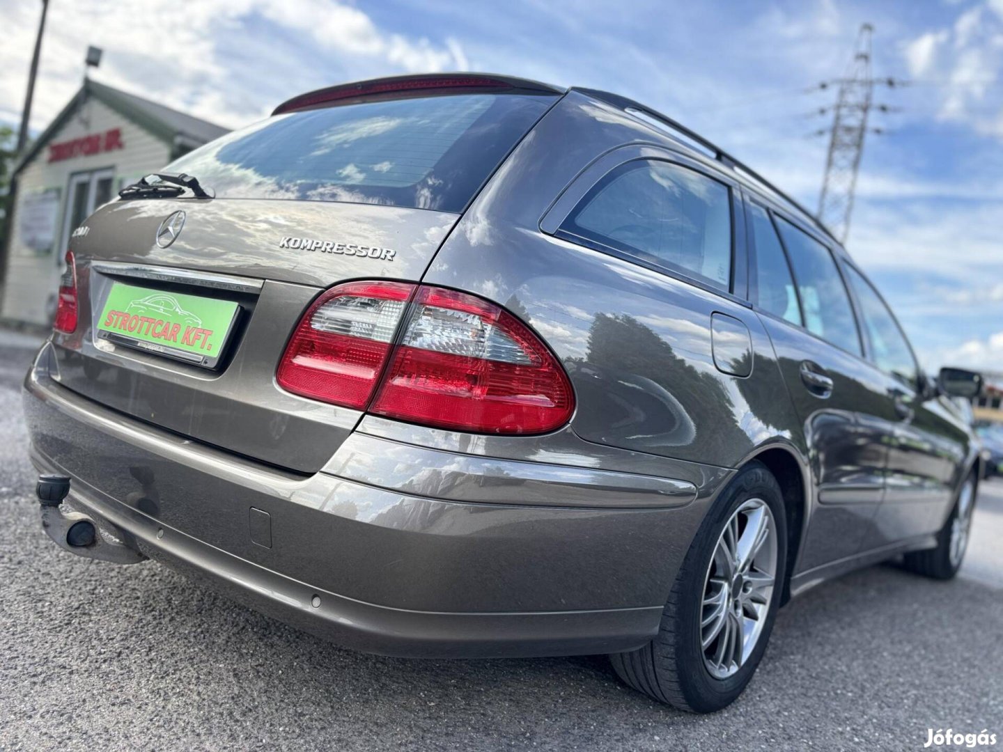 Mercedes-Benz E-Osztály E 200 Kompr. Avantgarde...