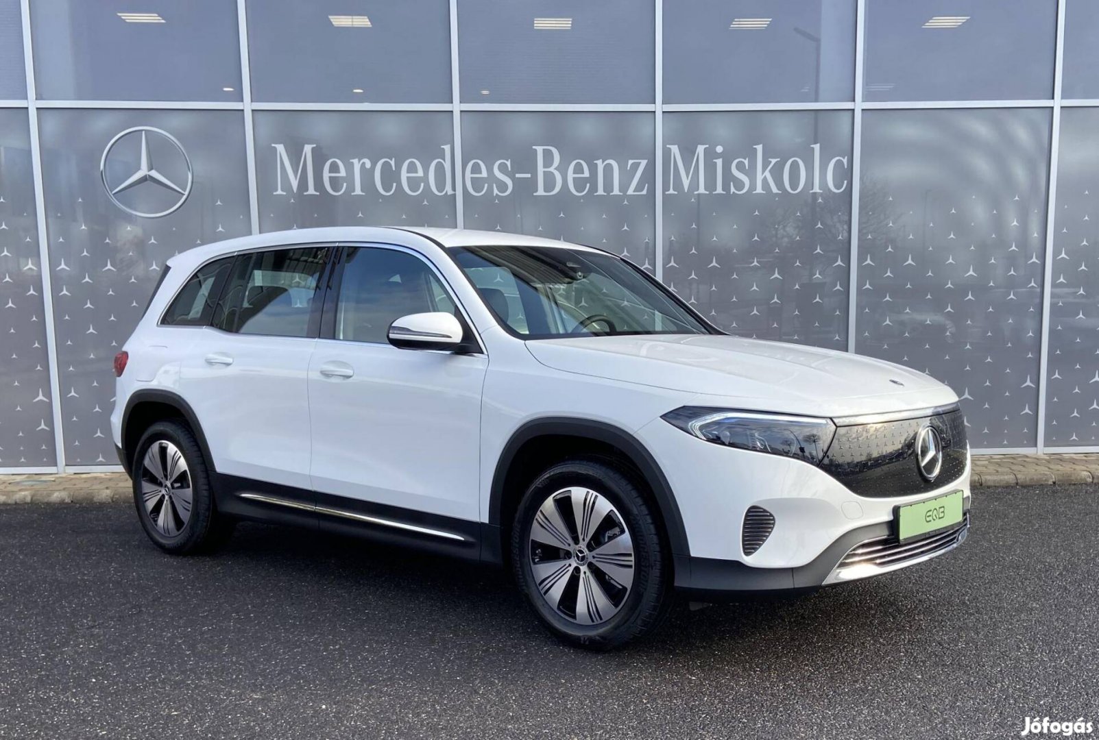 Mercedes-Benz Eqb 250+ / ÁFA-s / Integrált szer...