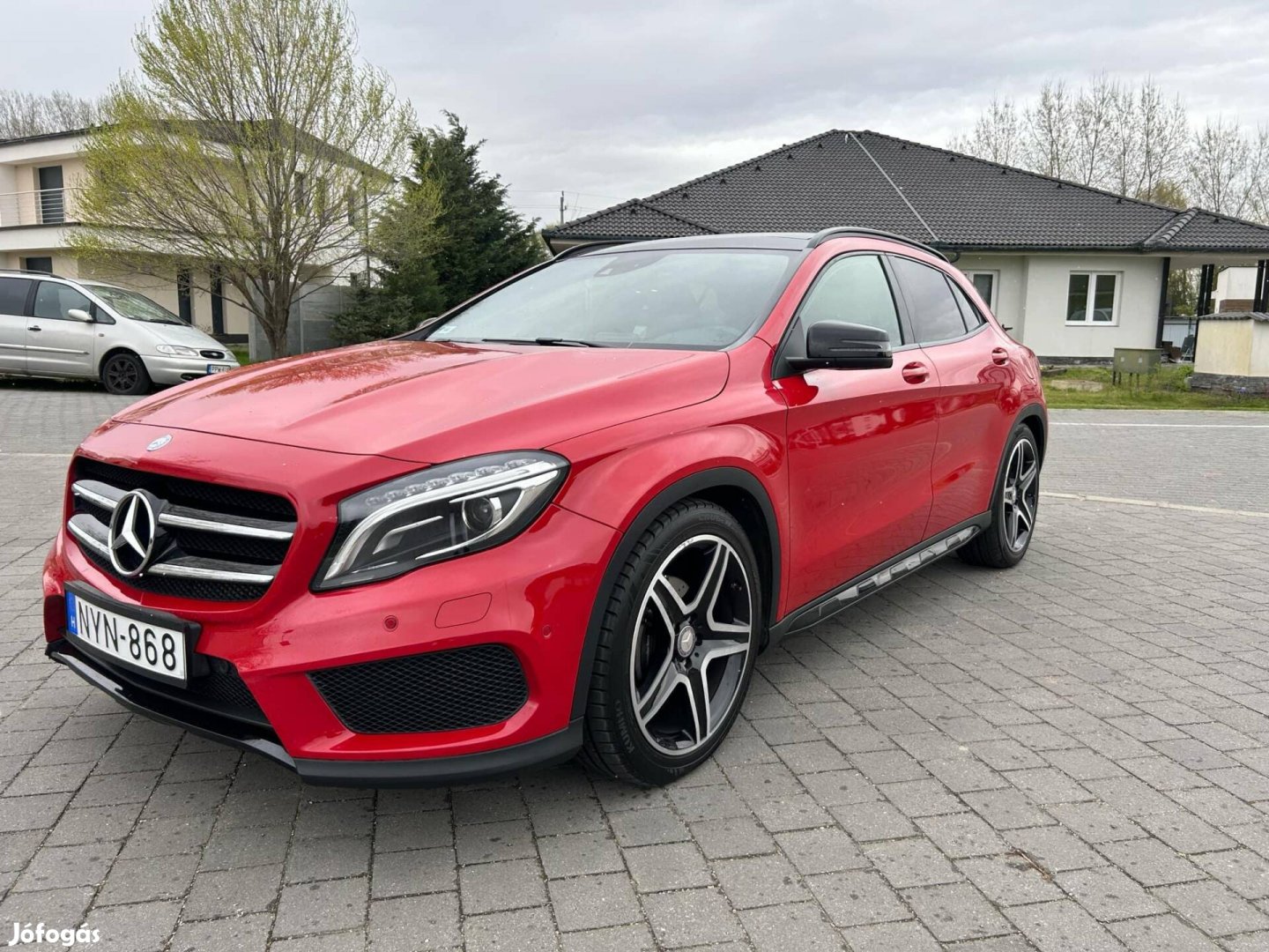 Mercedes-Benz GLA 200 CDI d 7G-DCT 110.000 KM