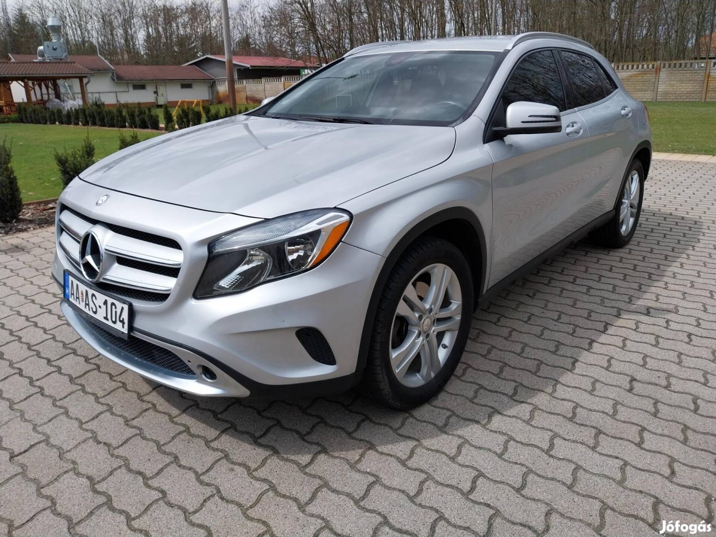 Mercedes-Benz GLA 250