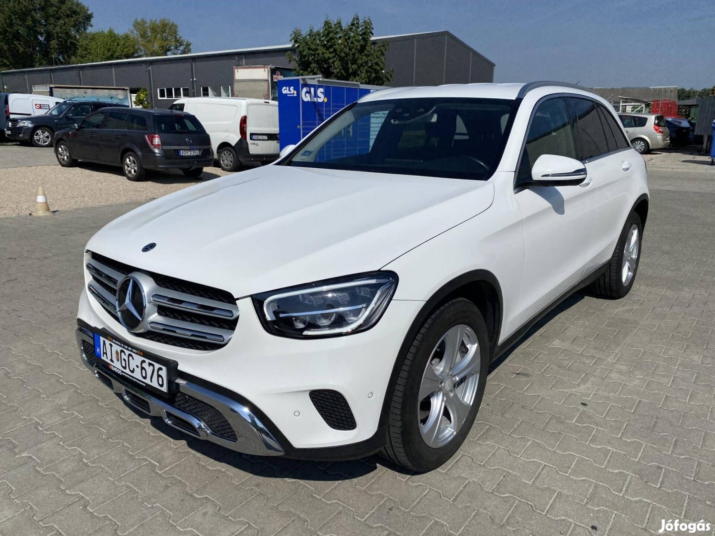 Mercedes-Benz GLC 220 d 4Matic 9G-Tronic Makulá...