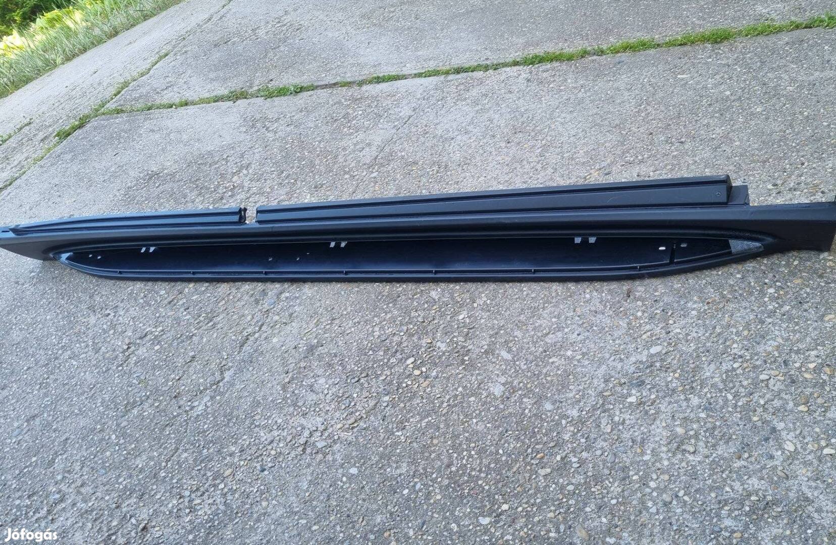 Mercedes Benz GLS W167 X167 Jobb küszöb burkolat A1676903001