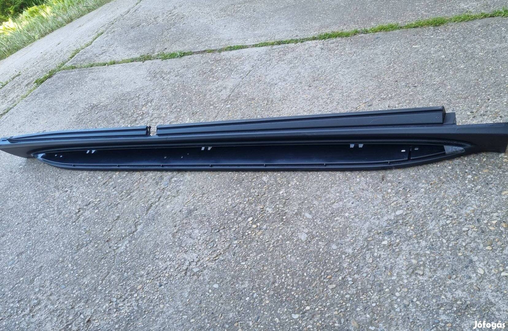 Mercedes Benz GLS W167 X167 Jobb küszöb burkolat A1676903001