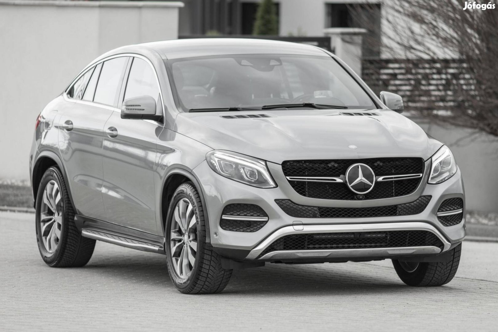 Mercedes-Benz Gle 400 4Matic 9G-Tronic Navigáci...