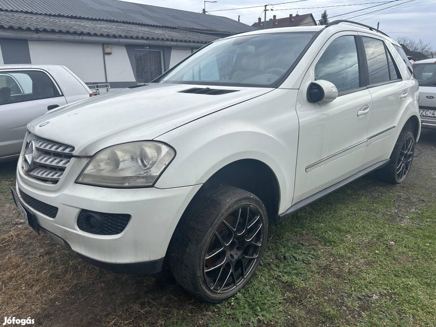 Mercedes-Benz ML 320 CDI Automata Papírok Nél