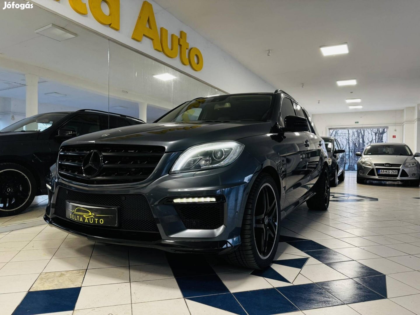 Mercedes-Benz ML 63 AMG (Automata) Férfias Játék