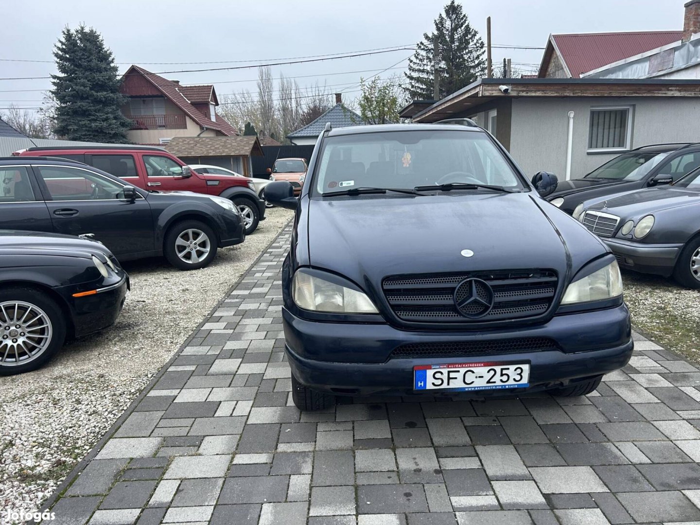 Mercedes-Benz ML-Osztály ML 230