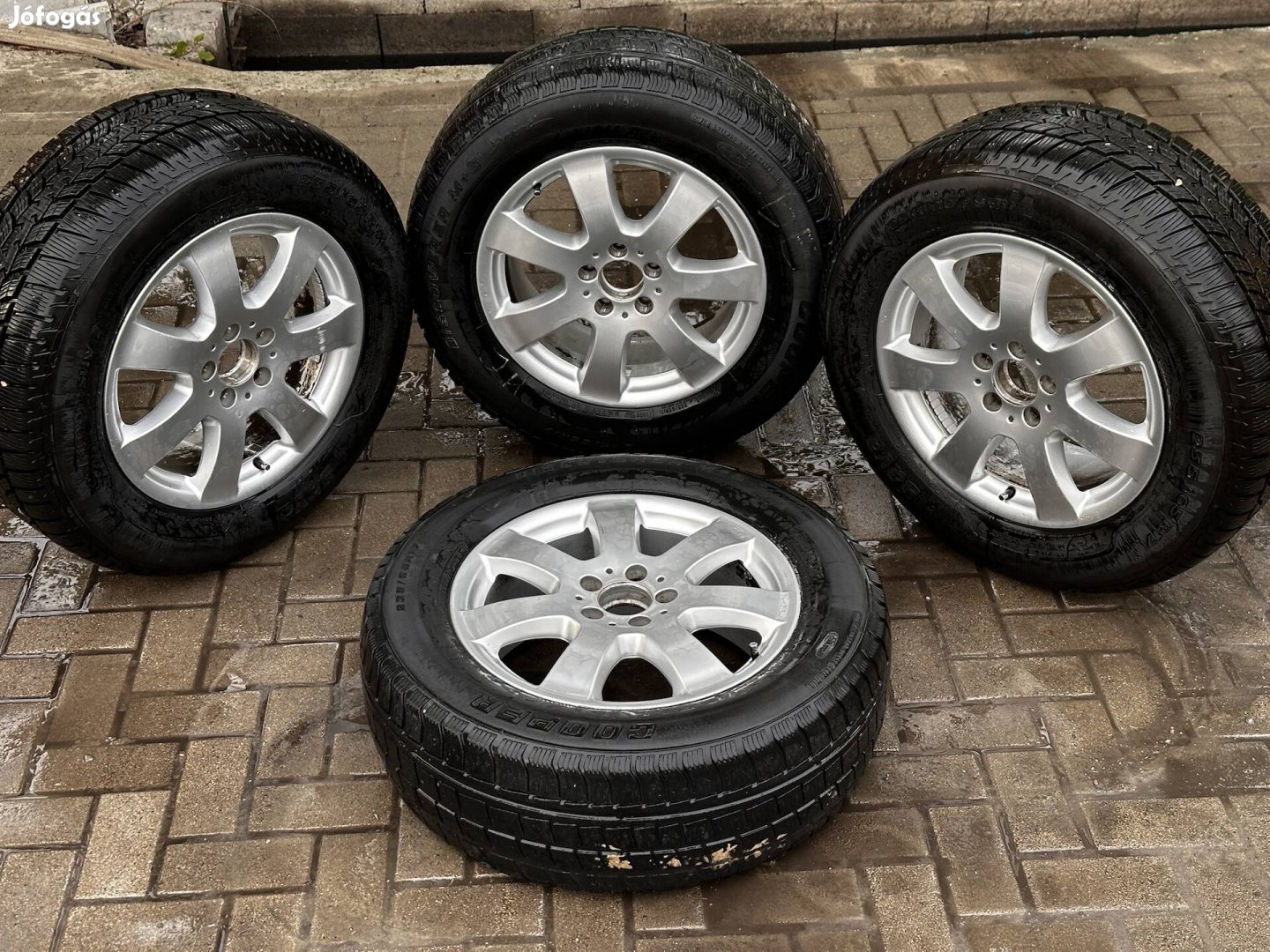 Mercedes-Benz R17 5x112 gumival!