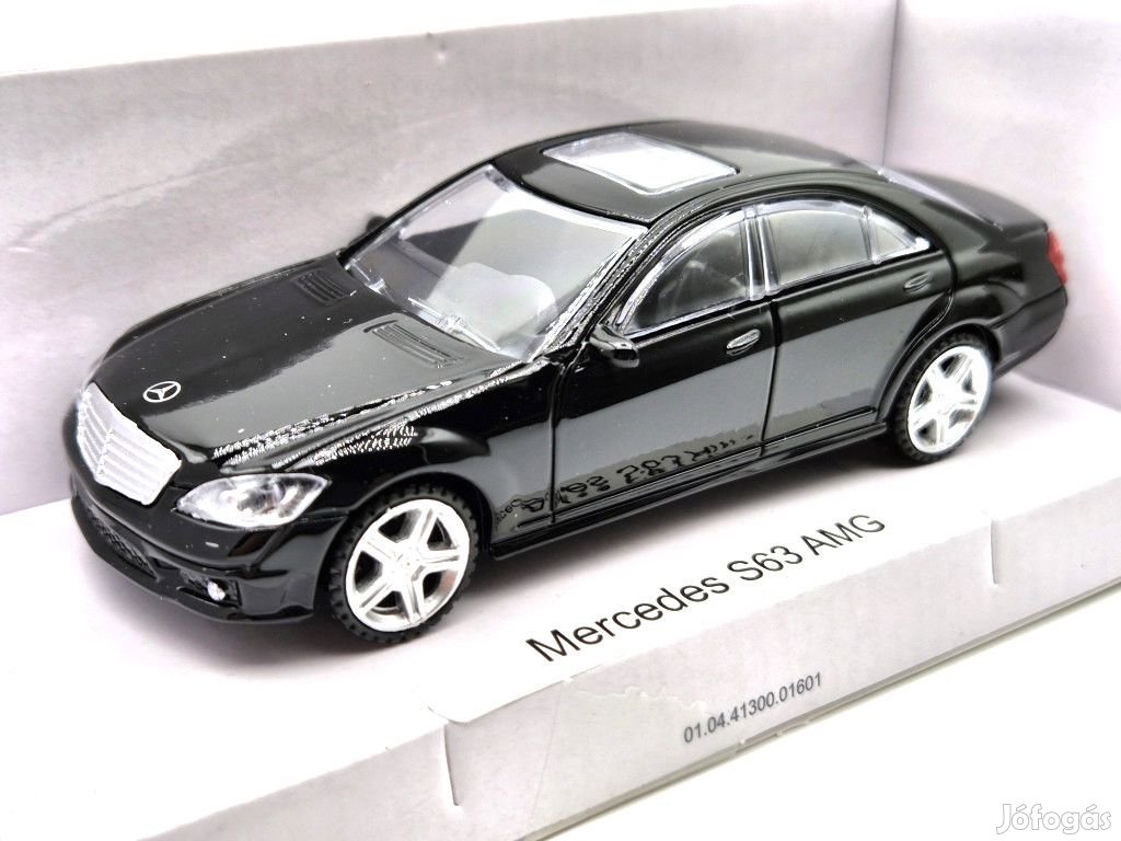 Mercedes Benz S63 AMG (fekete) -  Rastar - 1:43