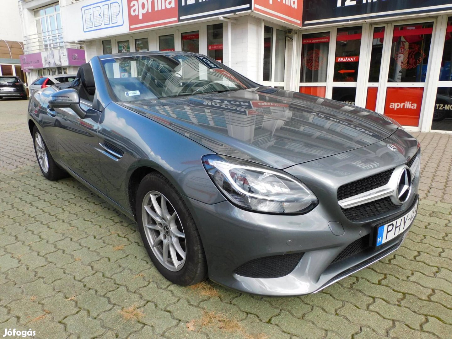 Mercedes-Benz SLC 180 Magyarországi autó! Garan...