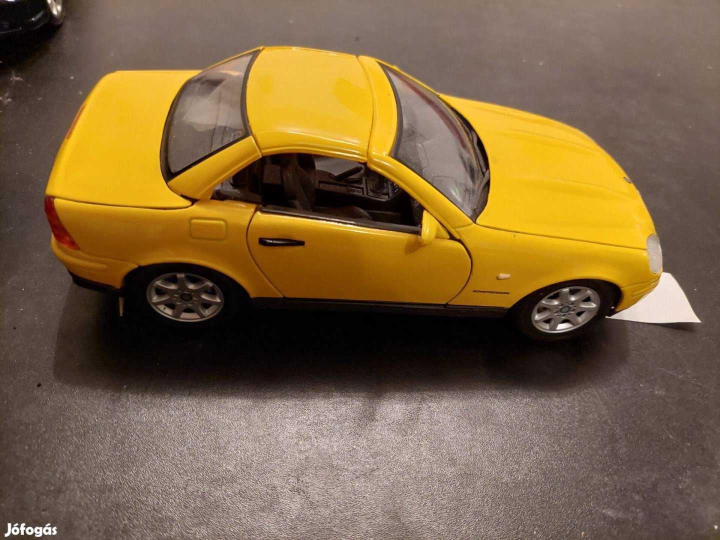 Mercedes Benz SLK 1:18 Maisto