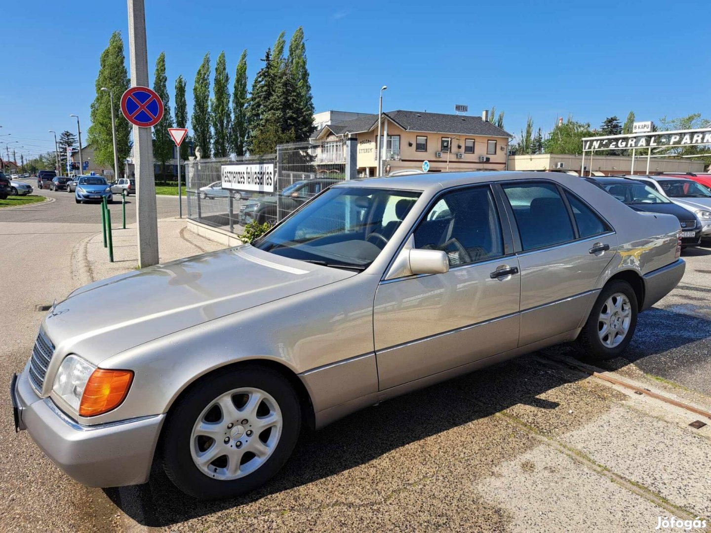Mercedes-Benz S-Osztály 300 SE 3.2 Rozdamentes....