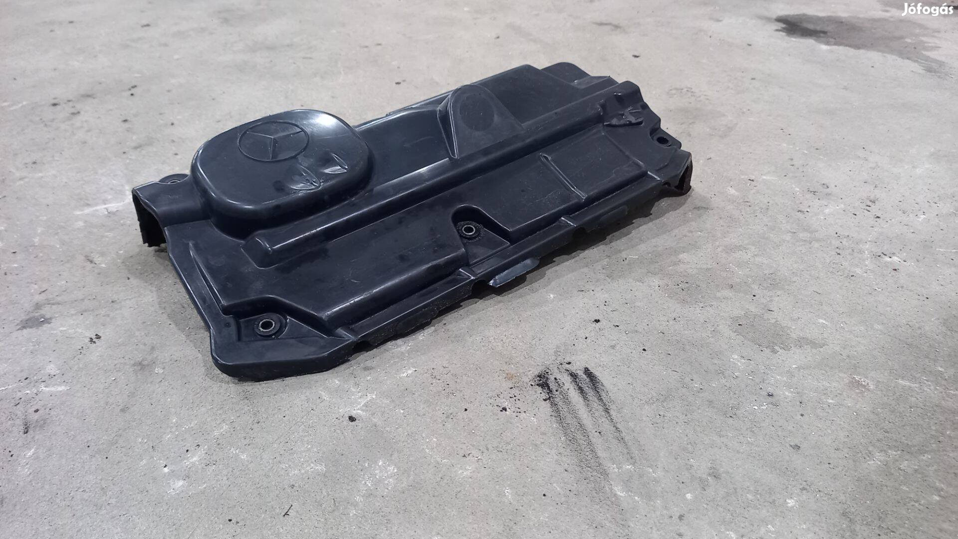 Mercedes Benz Sprinter 00- 2.2 Szelepfedél műanyag motor burkolat 6238