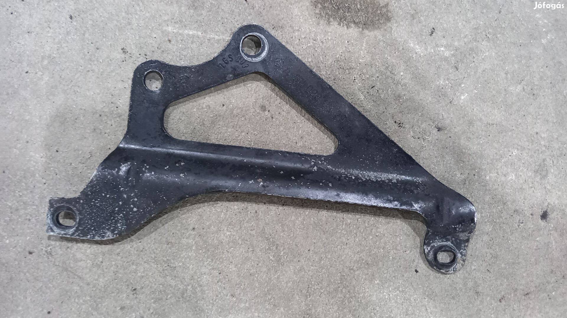Mercedes Benz Sprinter 00- 2.2 Szívósor szívócsonk tartó konzol 9799
