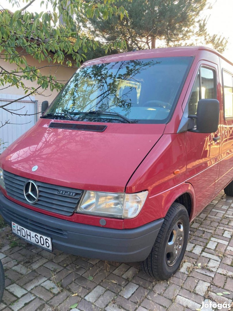 Mercedes-Benz Sprinter 312 D 903.472